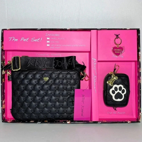Betsey Johnson The Pet Set Black Crossbody Bag, Dog Collar Tag & Keychain Pouch - Picture 2 of 5